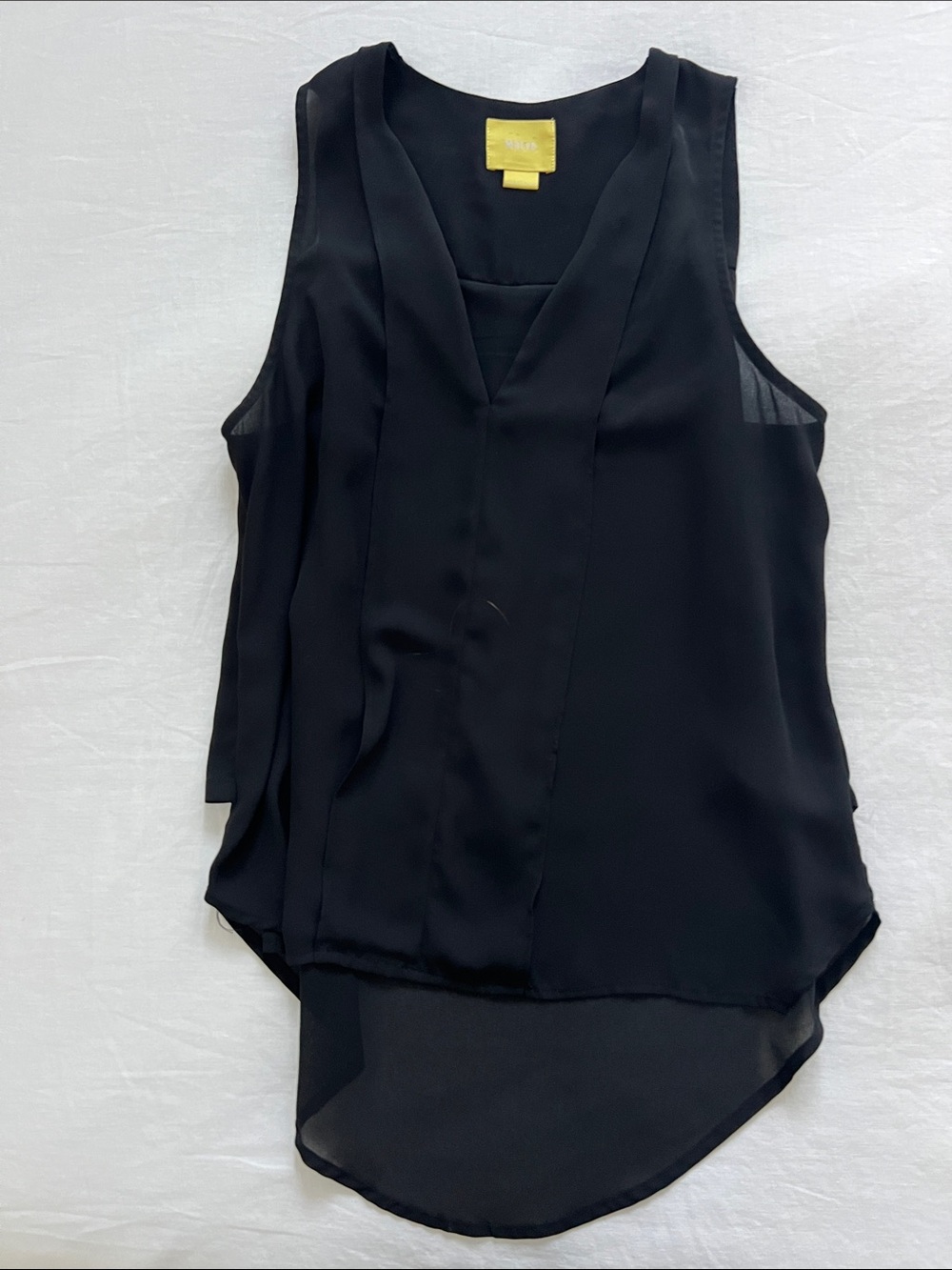 Maeve Black Sleeveless V-Neck Hi-Low Camisole
